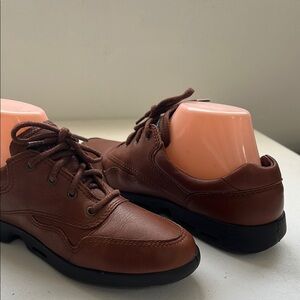 Ecco Mobile Brown Leather lace up walking shoe
